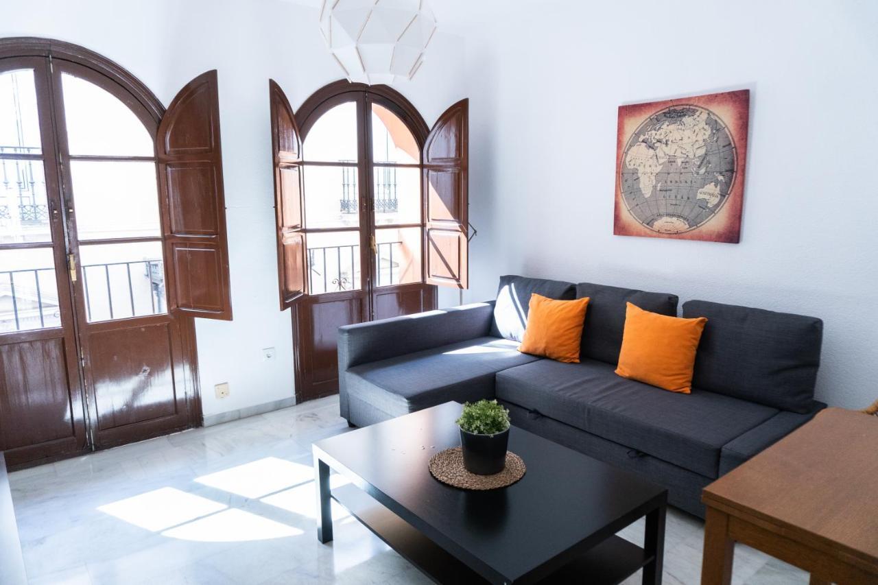 Muy Céntrico Apto. En Típico Patio Sevillano Appartement Séville